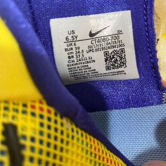 Nike Kyrie 7 \'1 World 1 People\' Yellow Strike CT4080-700 Men\'s 6.5Y Y2K Hip Hop main image 14